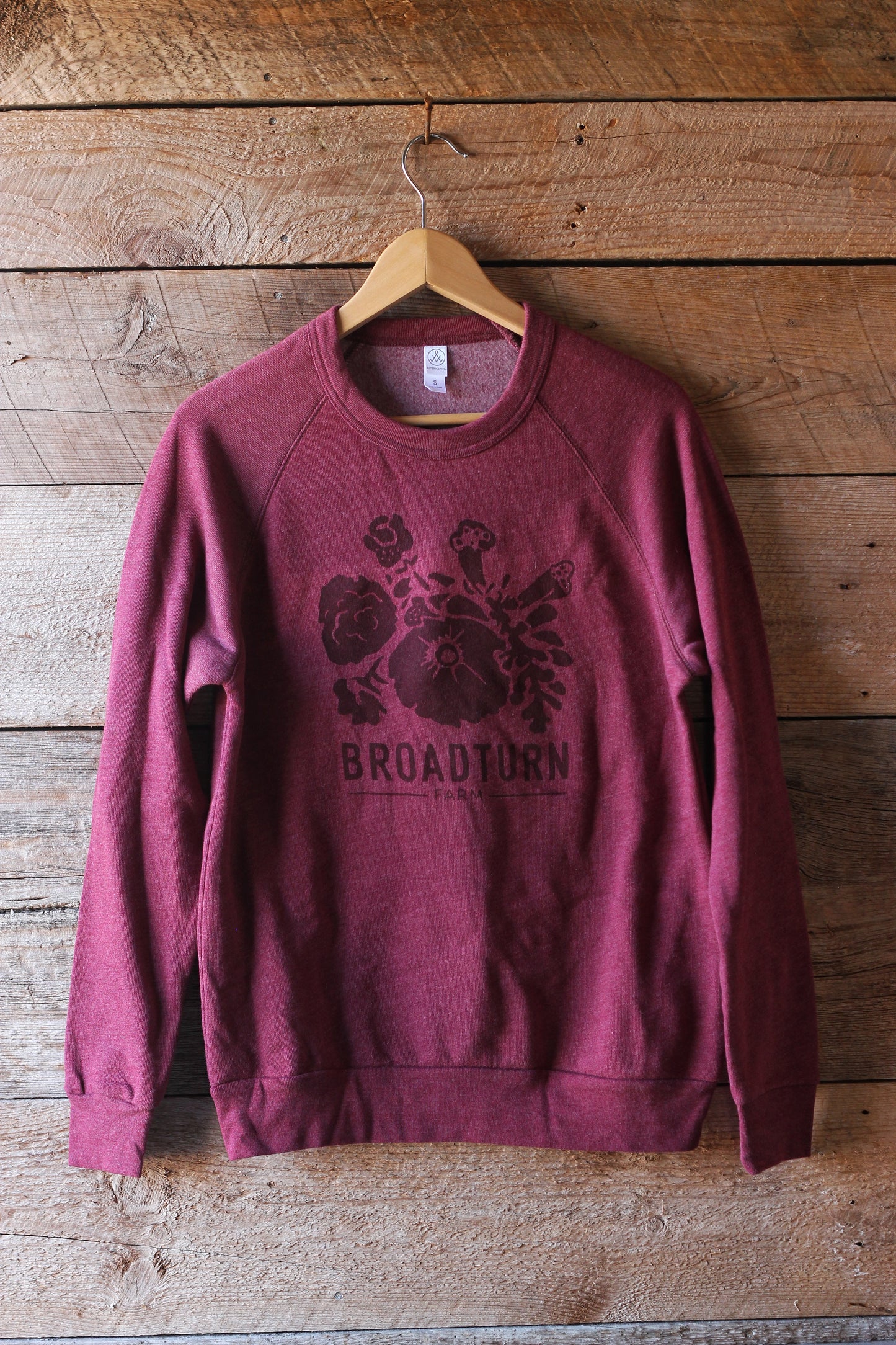 Broadturn Farm Sweatshirt: Currant